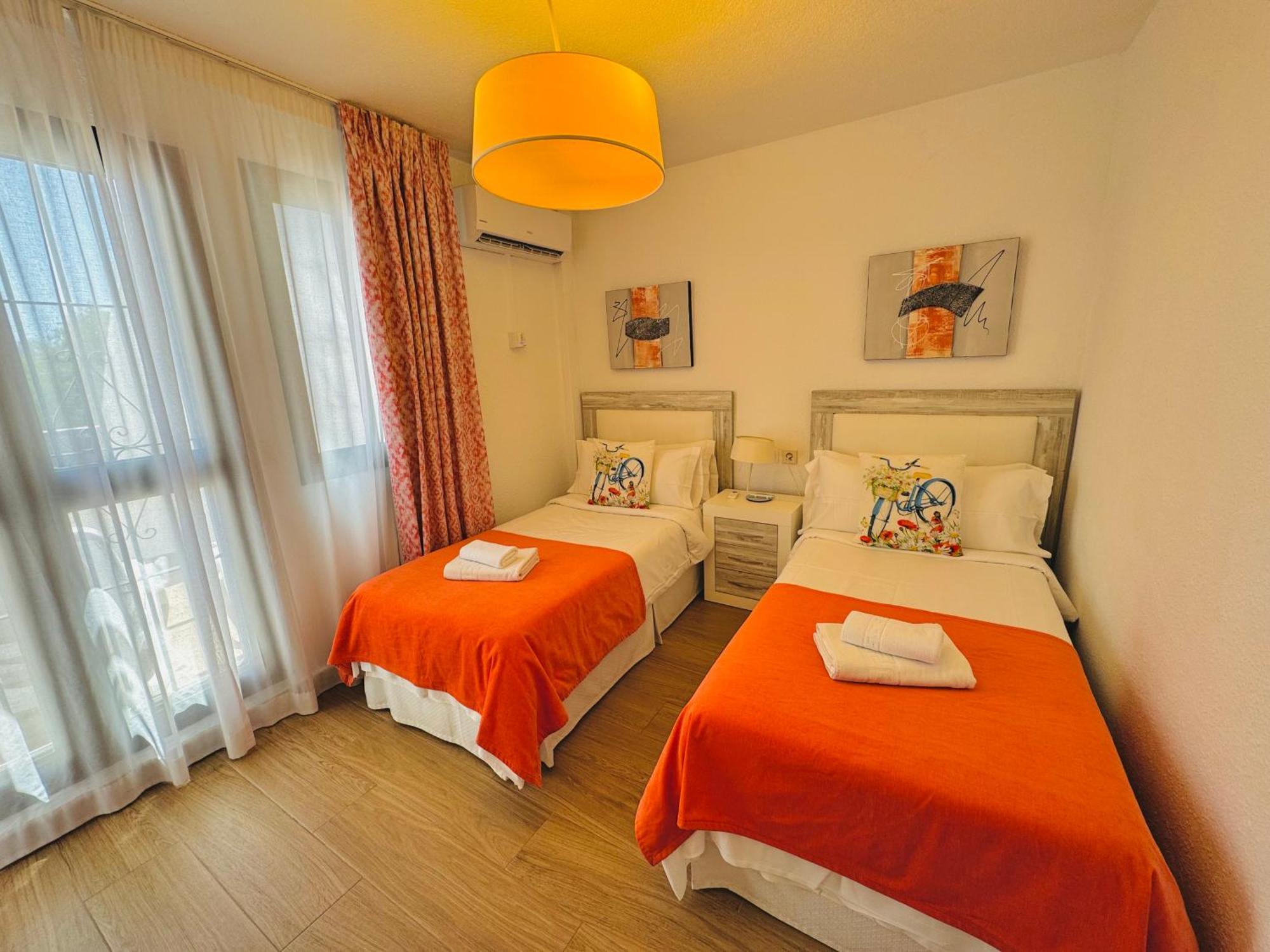 بينالماذينا Pueblo Evita Premium Suites المظهر الخارجي الصورة