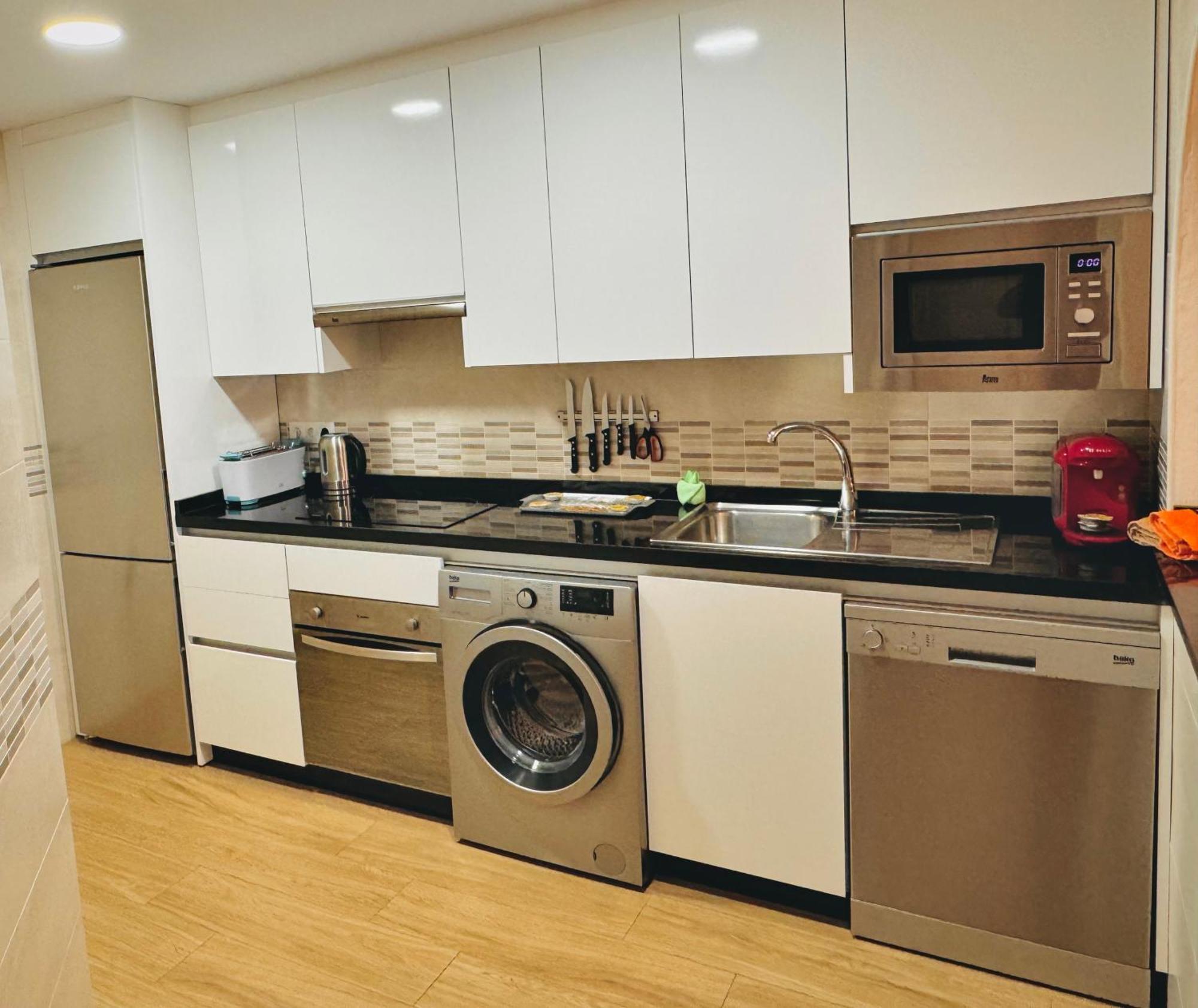 بينالماذينا Pueblo Evita Premium Suites المظهر الخارجي الصورة