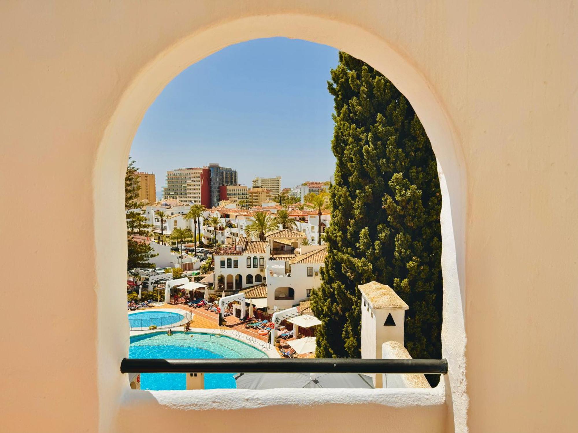 بينالماذينا Pueblo Evita Premium Suites المظهر الخارجي الصورة