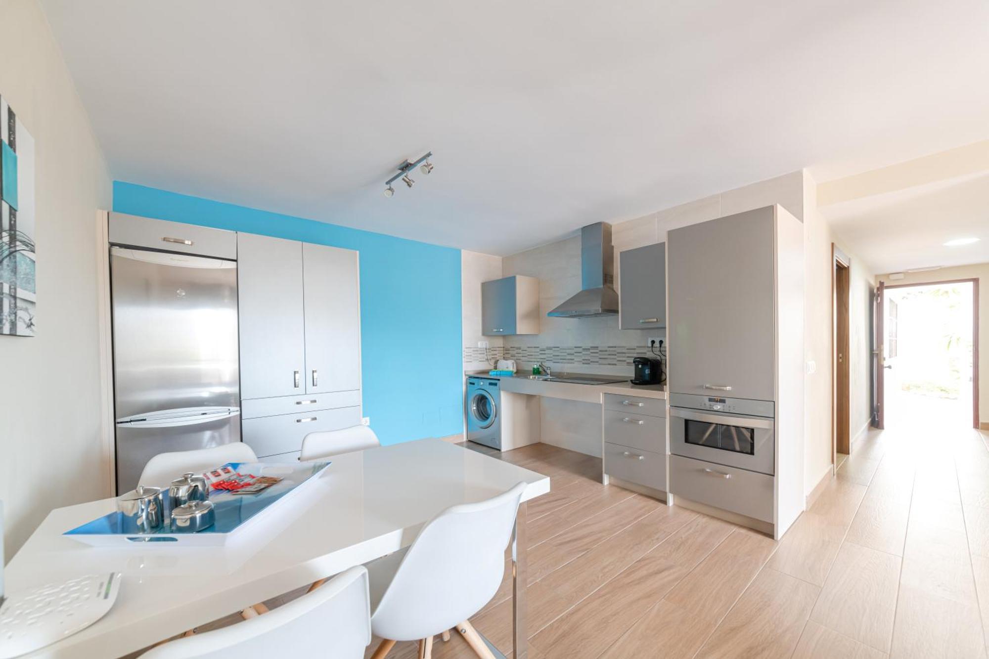 بينالماذينا Pueblo Evita Premium Suites المظهر الخارجي الصورة